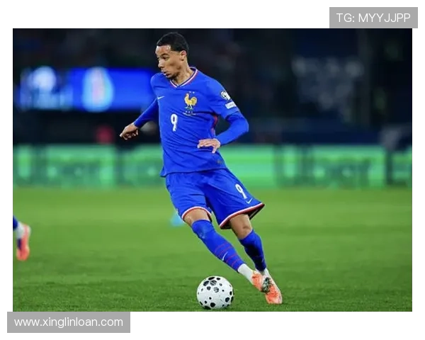 埃基蒂克回顾职业生涯目标直指英超冠军在巴黎磨练自我更上一层楼 埃基蒂克回顾职业生涯目标直指英超冠军在巴黎磨练自我更上一层楼